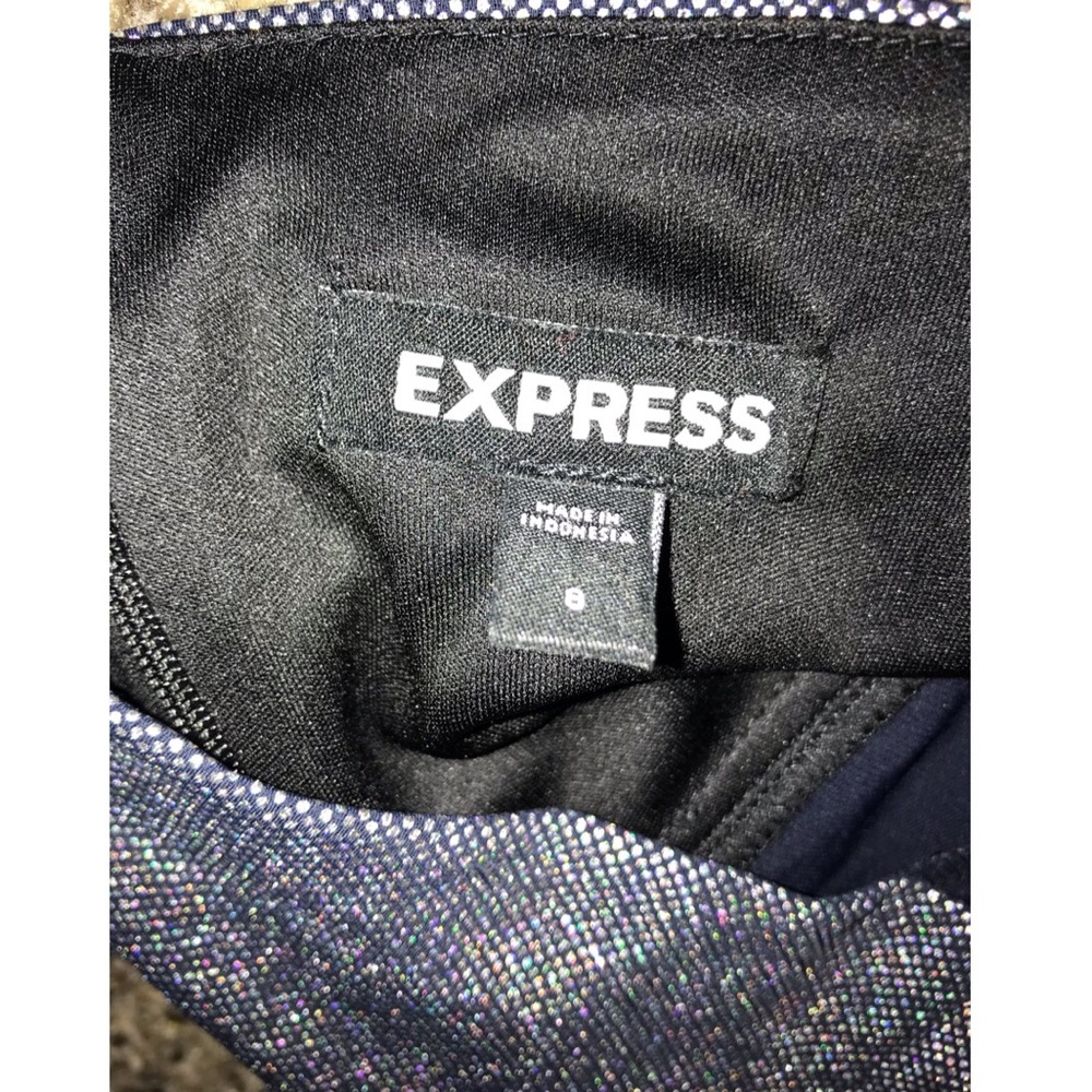 Express - Picture 3 of 4